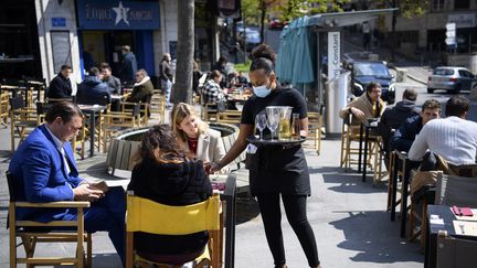 La terrasse d'un café à Lausanne en Suisse, le 19 avril 2021. (MAXPPP)