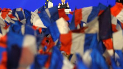 Le pr&eacute;sident candidat Nicolas Sarkozy en meeting &agrave; Villepinte (Seine-Saint-Denis), le 11 mars 2012. (PHILIPPE WOJAZER / REUTERS)