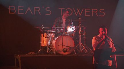 Le groupe "Bear's Towers" sur la scène de l'Atelier de Cluses (Haute-Savoie) le 23 septembre 2022 (France 3 Alpes)