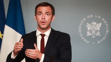 Le ministre de la Santé, Olivier Véran, à l'Elysée, le 27 mai 2020.&nbsp; (LUDOVIC MARIN / AFP)