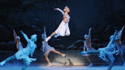 Le lac des cygnes sur glace au Grand Rex 
 (Imperial Ice Stars)