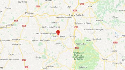 La tentative d'enlèvement a eu lieu devant un collège de la ville de Sarlat, en Dordogne.
 (GOOGLE MAPS)