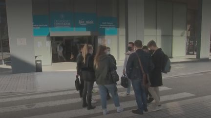 Précarité étudiante : un nouveau ticket restaurant pourrait voir le jour