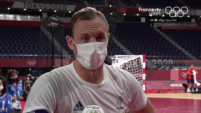 Déjà qualifiés pour les quarts de finale du tournoi, les Français s'inclinent face à une équipe norvégienne plus réaliste (29-32). Découvrez la réaction du capitaine de l'équipe de France, Valentin Porte.