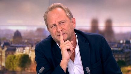 Benoît Poelvoorde invité du 20h de France2
 (France2/culturebox)