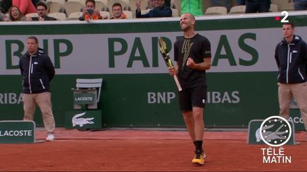 Tennis : seize Français continuent Roland-Garros