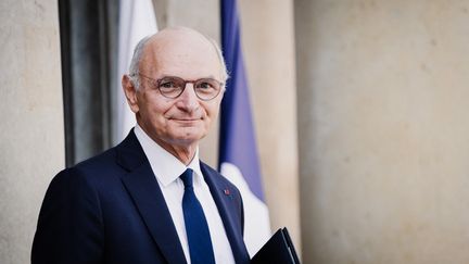 Le ministre de la Justice, Didier Migaud, le 1er octobre 2024 à la sortie du palais de l'Elysée, à Paris. (AMAURY CORNU / HANS LUCAS / AFP)