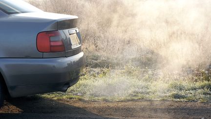 La prime à la casse sera étendue en 2018 à l'achat de véhicules d'occasion moins polluants (illustration). (MAXPPP)