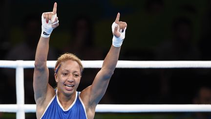 Estelle Mossely après sa victoire lors des Jeux olympiques de Rio (Brésil), le 19 août 2016. (PHILIPPE MILLEREAU / DPPI MEDIA / AFP)