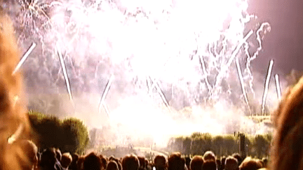 Le ciel de Saint-Cloud s'embrase. Septembre 2014
 (Culturebox)