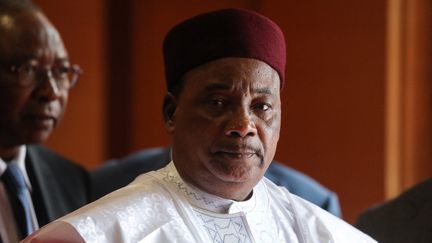 Le président nigérien Mahamadou Issoufou lors de la 6e conférence du Fonds mondial de lutte contre le sida, le paludisme et la tuberculose,&nbsp; à Lyon en octobre 2019. (LUDOVIC MARIN / POOL)