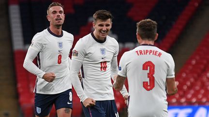 La joie des Anglais après le but de Mason Mount. (NEIL HALL / POOL)