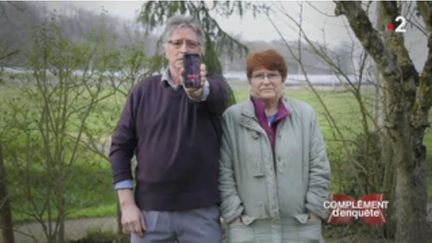 Complément d'enquête. "Quarante et un ans de vie foutus en l'air" : la retraite à 70 mètres du TGV (FRANCE 2 / FRANCETV INFO)