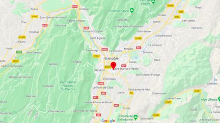 Deux enfants de 3 et 10 ans ont échappé miraculeusement à un incendie, mardi 21 juillet dans le quartier de la Villeneuve,&nbsp;à Grenoble (Isère). (GOOGLE MAPS)