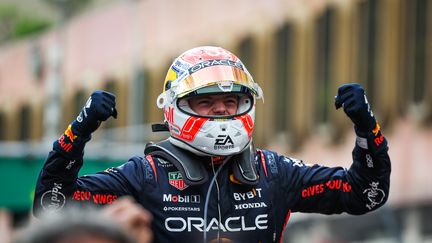 Max Verstappen célèbre sa victoire lors du Grand Prix de Monaco, le 28 mai 2023. (FLORENT GOODEN / AFP)