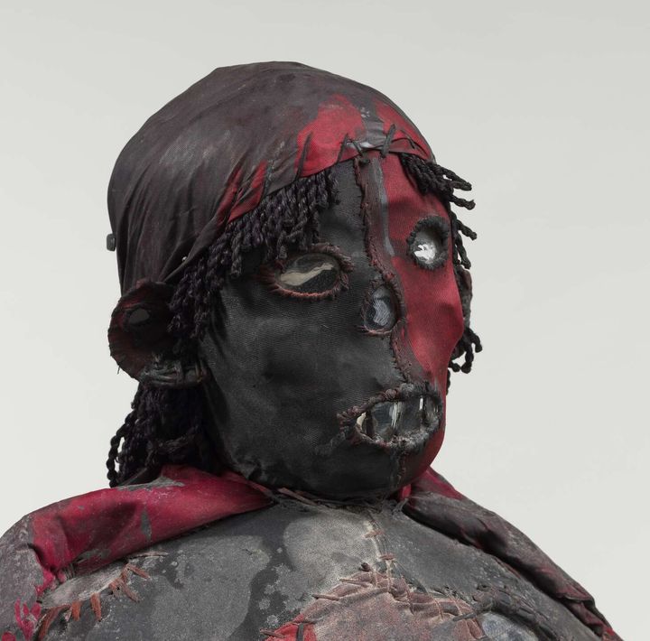 Personnage Bizango d'Haïti (MUSEE DU QUAI BRANLY-JACQUES CHIRAC / PHOTO THIERRY OLLIVIER, MICHEL URTADO)