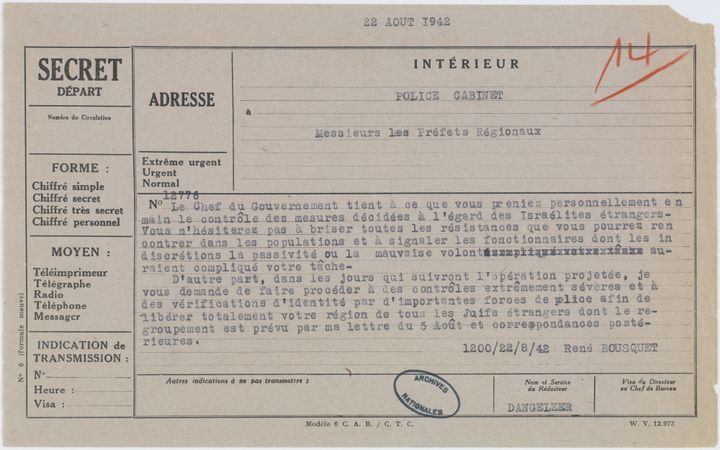 Télégramme de René Bousquet aux préfets régionaux précisant les consignes de mise en oeuvre de la déportation des Juifs étrangers de zone sud, 22 août 1942
 (Archives nationales / Alain Berry)