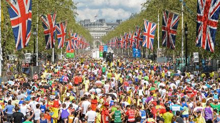 Un départ du marathon de Londres (CARL DE SOUZA / AFP)