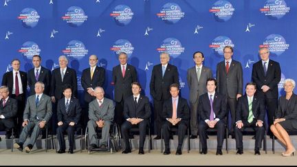 Sommet du G7 en 2011. Au centre, seur son fauteuil, Wolfgang Schäuble. (GERARD JULIEN / AFP)