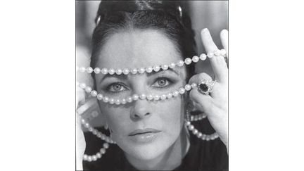 Bague en diamants, rubis et or jaune Van Cleef &amp; Arpels, 1968
 (Rue des Archives/BCA)