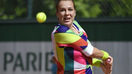 En mode Arlequin pour la Russe&nbsp;Anastasia Pavlyuchenkova, qui s'est qualifiée pour le 3e tour après sa victoire contre&nbsp;Cagla Buyukakcay, le 25 mai 2016. (MARTIN BUREAU / AFP)