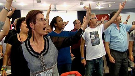 Les "Grenoble Gospel Singers" en pleine répétition
 (France3/Culturebox)