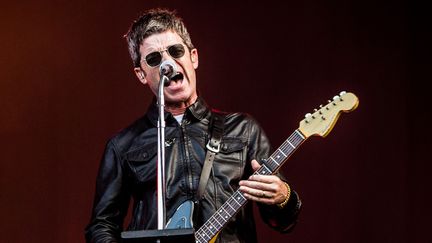 Noel Gallagher a attaqué son concert par de nouveaux morceaux dynamiques puis a emporté la foule avec les plus grands succès d'Oasis.
 (Roberto Finizio / NurPhoto)