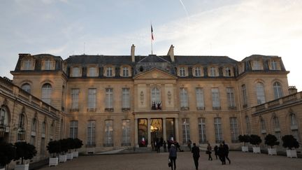 Le Palais de l'Élysée est situé au 55 rue du Faubourg Saint-Honoré. (DOMINIQUE TOUCHART / MAXPPP)