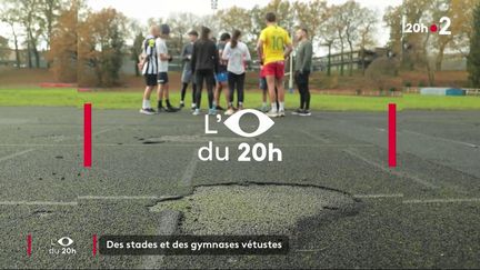 Selon un rapport parlementaire, près de 40% des infrastructures sportives en France datent d'avant 1985. (L'OEIL DU 20 HEURES / FRANCE 2)