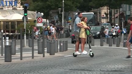 Trottinettes interdites sur les trottoirs de Marseille