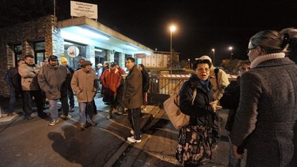 Le blocage d'un abattoir au Mans le 8 novembre 2010 (AFP - JEAN-FRANCOIS MONIER)