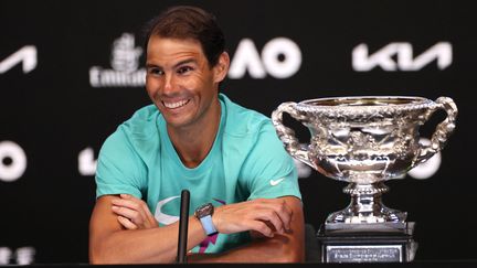 Rafael Nadal lors de la conférence de presse&nbsp;après la finale de l'Open d'Australie, le 30 janvier 2022. (MARTIN KEEP / AFP)