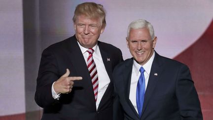 &nbsp; (Donald Trump avec Mike Pence, son colistier © J. Scott Applewhite/AP/SIPA)