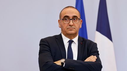 Le préfet de police de Paris, Laurent Nunez, lors d'une conférence de presse sur les manifestations contre la réforme des retraites, le 27 mars 2023. (LUDOVIC MARIN / AFP)