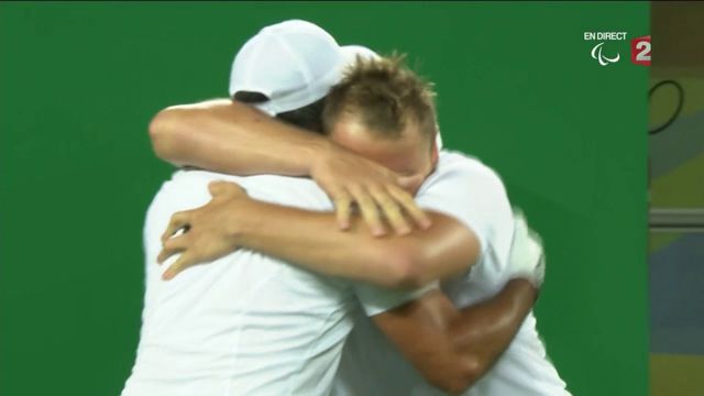 Nicolas Peifer et Stéphane Houdet glanent l'or au tennis