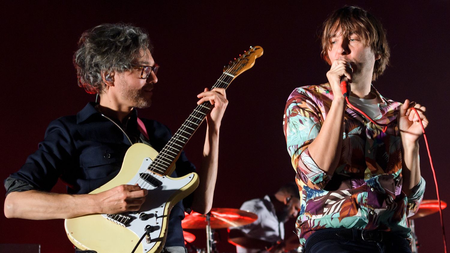 Regardez le concert de Phoenix à l'AccorHotel Arena en replay sur