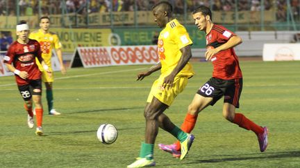 &nbsp; (L'attaquant Ebossé lors du match en Algérie, le 23 août © MAXPPP)