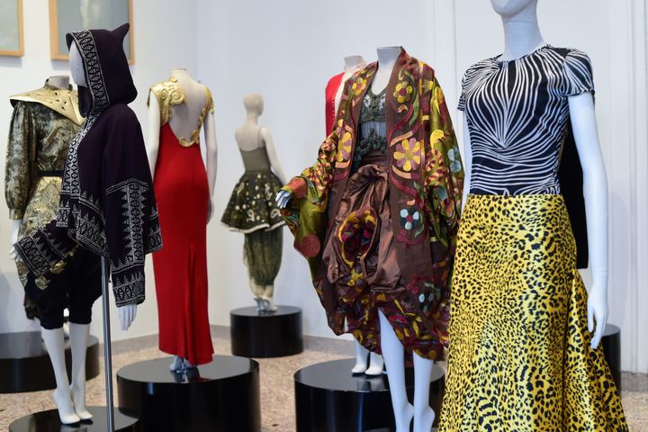 Expo "Italiana. L'Italie vue par la mode 1971-2001" à Milan, février 2018
 (MIGUEL MEDINA / AFP)