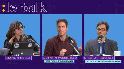 Quentin Parrinello, porte-parole d’Oxfam France et Nicolas Duvoux, sociologue spécialiste des inégalités sociales à l’université Paris 8, invités du Talk franceinfo, mardi 17 janvier. (FRANCEINFO / TWITCH)