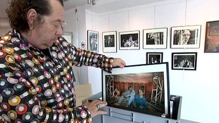 Exposition Vente de Pierre Terrasson à la Galerie Delobel à Ouistreham
 (France 3 / capture d&#039;écran)