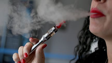 Décès liés au vapotage : une molécule chauffée et combinée au THC serait responsable