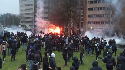 Des incidents ont éclaté samedi en marge d'une manifestation visant à dénoncer les violences policières après l'interpellation brutale de Théo à Aulnay-sous-Bois.&nbsp; (AFP)