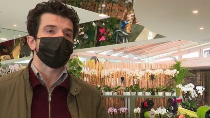 Reconfinement de 16 départements : les fleuristes et les chocolatiers ont le droit de rester ouverts (France 3)