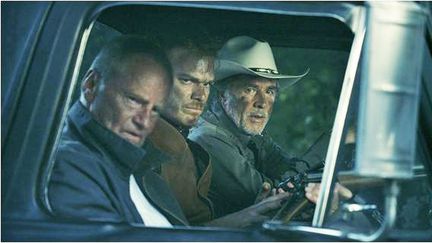 Sam Shepard, Michael C. Hall et Don Don Johnson dans "Cold in July" de Jim Mickle
 ( BSM Studio)