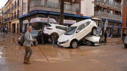 Une vue des dégats, après les crues catastrophiques dans la municipalité de Catarroja, de la province de Valence, en Espagne. (Ahmed Abbasi / ANADOLU / Anadolu via AFP)