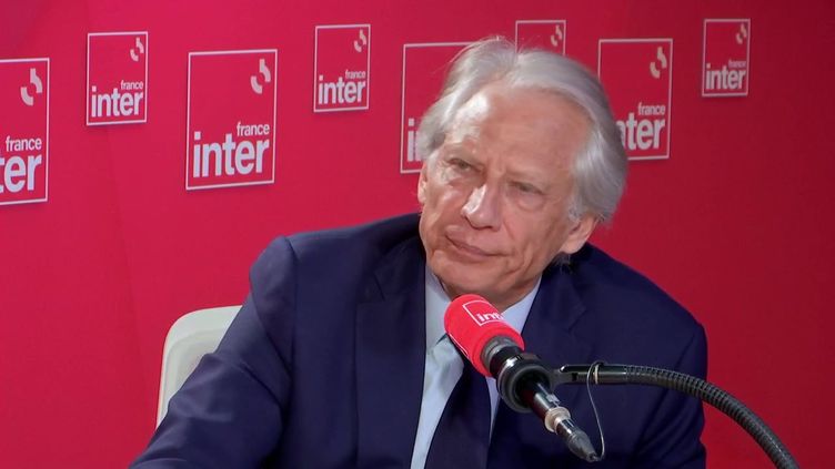 L'ancien Premier ministre Dominique de Villepin, invité de France Inter, vendredi 21 octobre 2022. (FRANCEINFO)