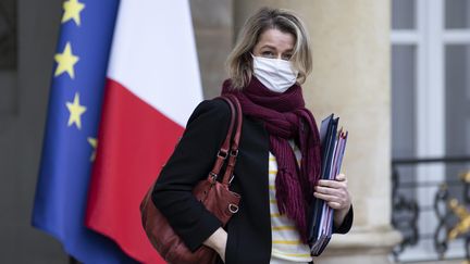 la ministre de la Transition écologique Barbara Pompili, à la sortie d'un réunion à l'Elysée, le 27 janvier 2021. (ALEXIS SCIARD / MAXPPP)