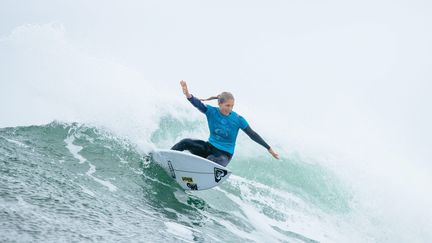 La surfeuse australienne Stephanie Gilmore espère que "cela va servir de modèle à d'autres sports". (ED SLOANE / MAXPPP)