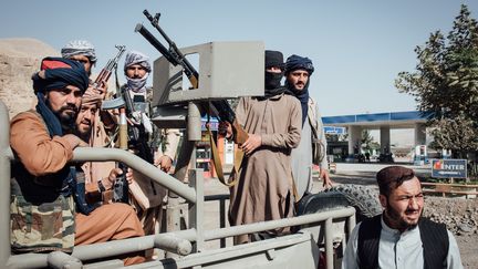 &nbsp;Une patrouille de Talibans en route pour le Panshir en Afghanistan, le 6 septembre 2021.&nbsp; (ADRIEN VAUTIER / LE PICTORIUM / MAXPPP)