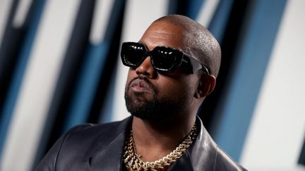 Le chanteur Kanye West, le 9 février 2020, à&nbsp;Beverly Hills (Californie, Etats-Unis). (RICH FURY/VF20 / GETTY IMAGES NORTH AMERICA / AFP)